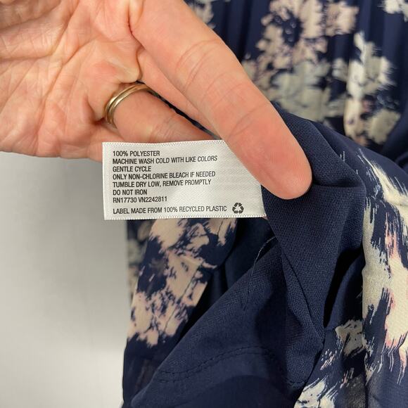 Xhilaration | NWT Navy Blue Floral Accordion Pleats Sleeveless Shift Dress - Picture 7 of 7